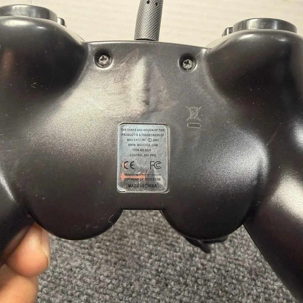 Mad Catz Control Pad Pro Wired Controller Sony PlayStation 2 PS2 Black Gamepad